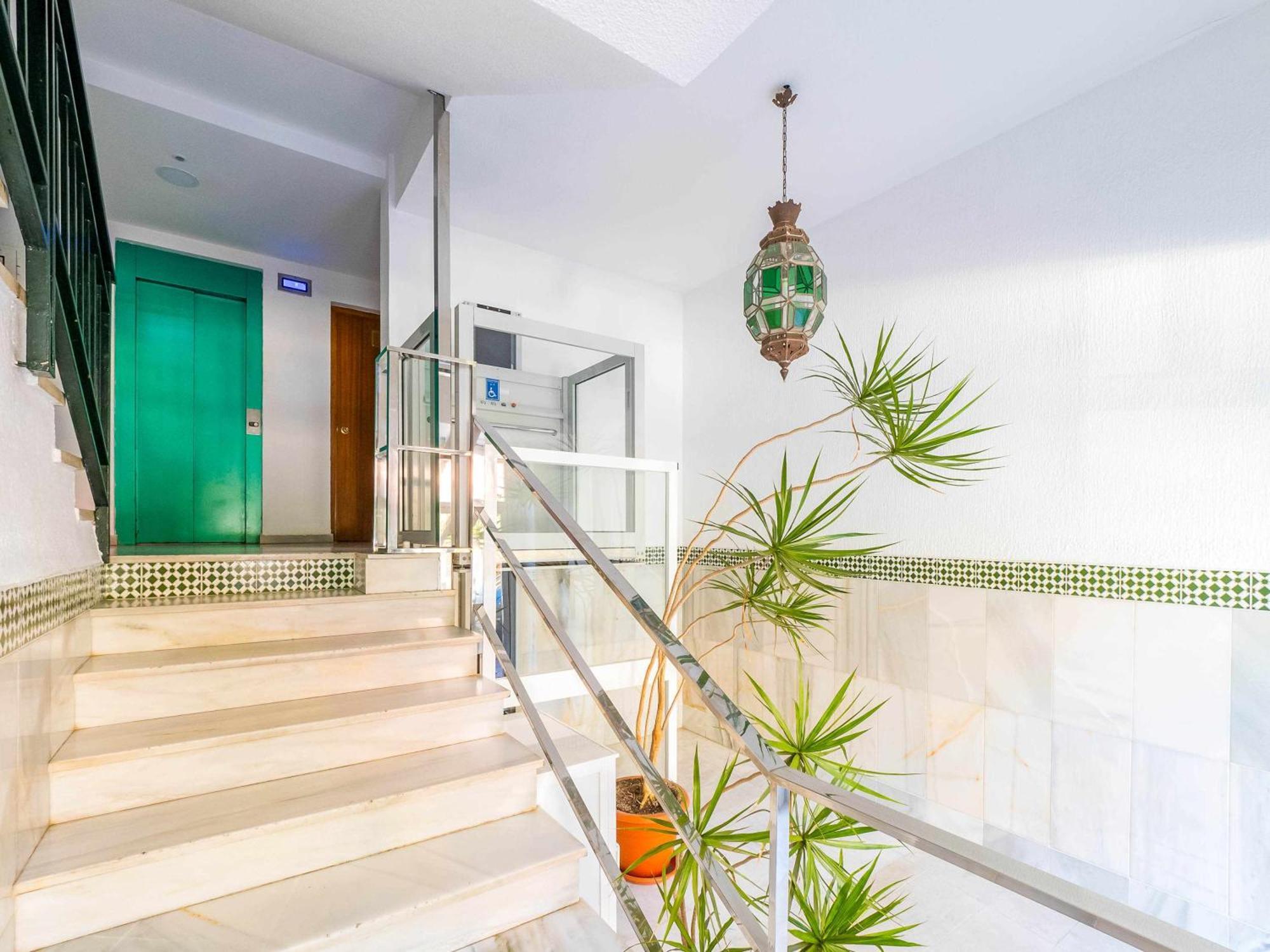 Centrico Apartamento Con Terraza En La Playa Rincon de la Victoria Exterior photo