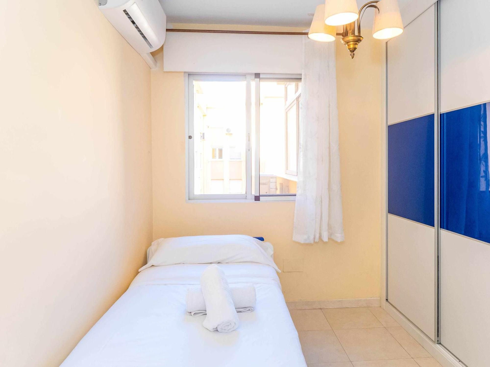Centrico Apartamento Con Terraza En La Playa Rincon de la Victoria Exterior photo