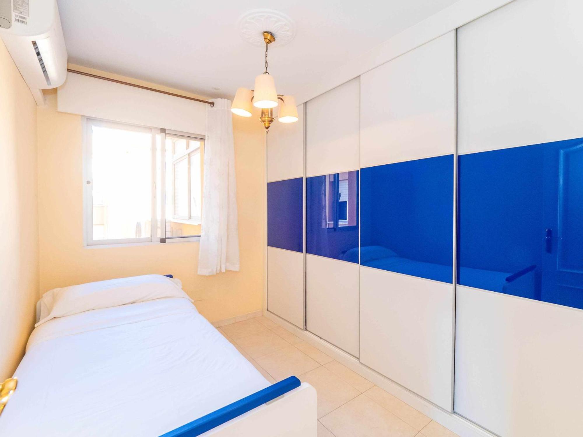 Centrico Apartamento Con Terraza En La Playa Rincon de la Victoria Exterior photo